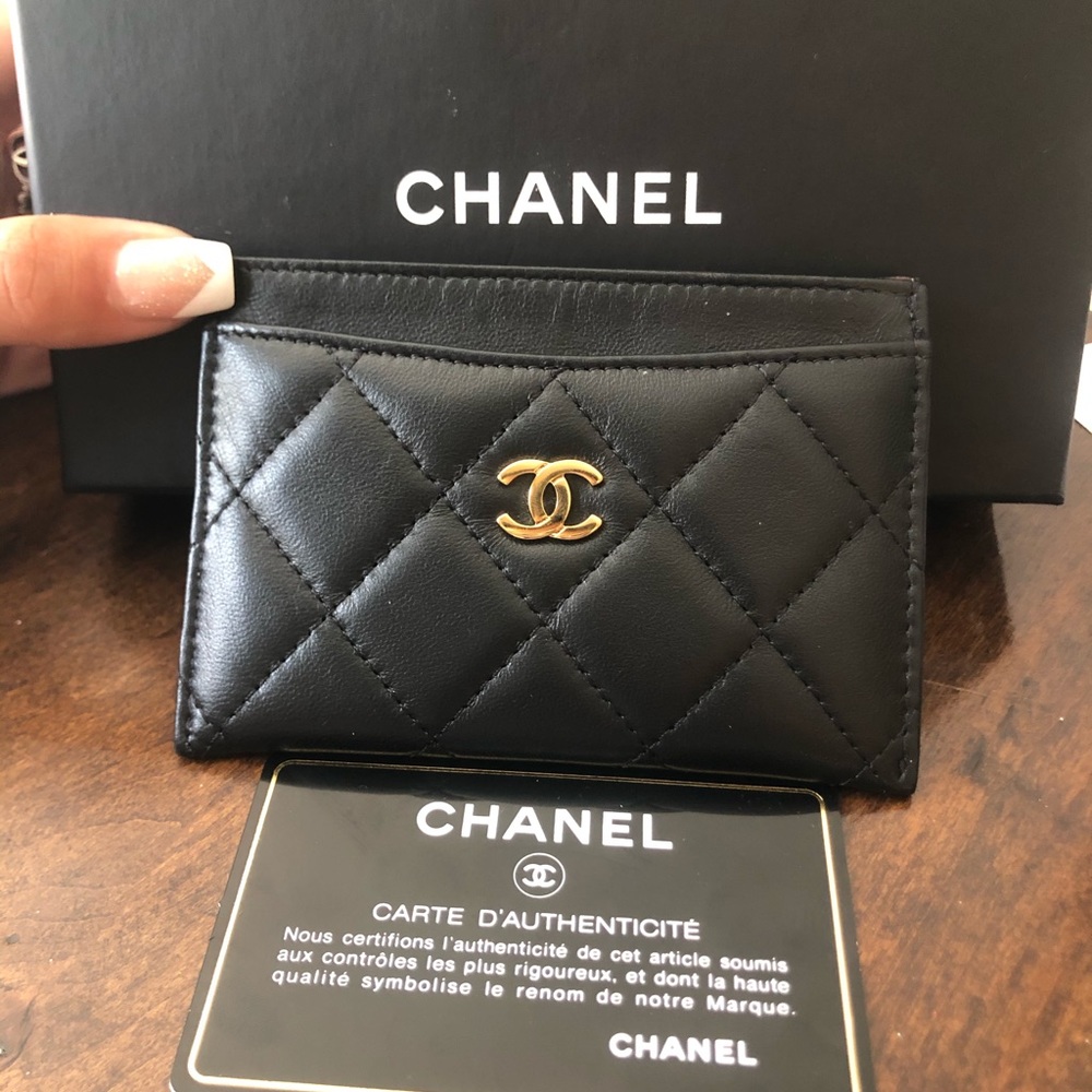 Brand new chanel cardholder! Black quilted leather